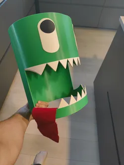 Green rainbow friend helmet