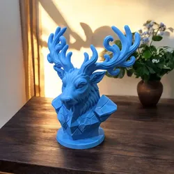 Aurion – The Frostlight Stag