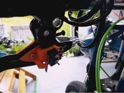MBK Installation contacteur feu de stop cyclo ou vélo /