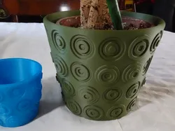 Round nested button pattern flower plant pot