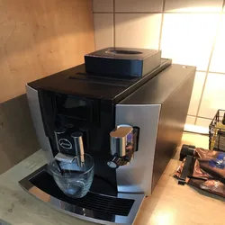 Jura E8 coffee bean expansion (now for old and new Model E8)