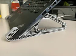 UPDATE - Vertical Laptop Stand / Take 3!