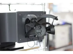 Valve Index mount for a wire shelf