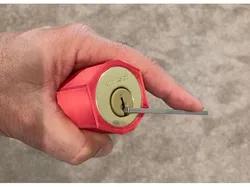 Kwikset Double Deadbolt Holder for Lockpicking