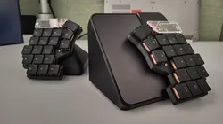 Split Keyboard Trackpad MagSafe Wedge
