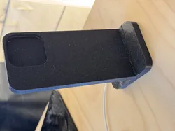 IPhone 15 Pro MagSafe Charger Stand