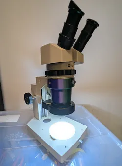 Stereomicroscope LED-ring light adapter, customizable (designed for Olympus VMT microscope)