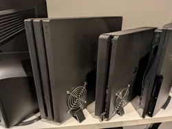 PS4 Pro Vertical Dust Protector (Snap-On Vent Cover)