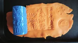 christmas play-doh roller
