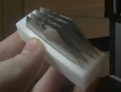 Utility blade holder