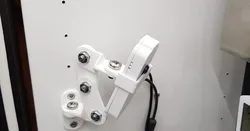 PRI0W 90 degree arms and wall mount