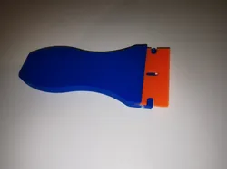Scraper for plastic blades
