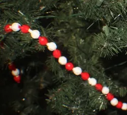 Snap together garland