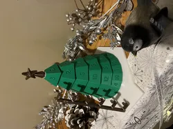 Dice Spinner Christmas Tree