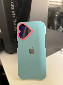 Iphone 16 Heart Shape Case
