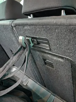 VW Hook for shopping bags in trunk, Haken für VW Passat Kofferraum
