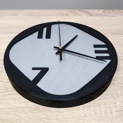 VertaTrai - Wall Clock