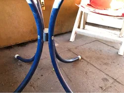 Table leg holder
