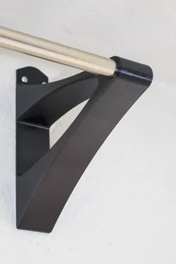 Curtain rod bracket for 20mm rods
