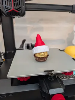 Ferrero Rocher Stanta Hat