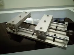Metal Sheet Holder for Fiber Laser