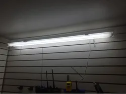 Slat Wall Flouescent Fixture Bracket