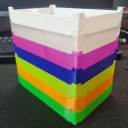 Stackable container