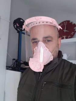 Face shield