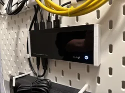 Ikea Skadis mount for TP-Link 7-port USB hub (UH720)