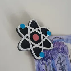 Atom Pin