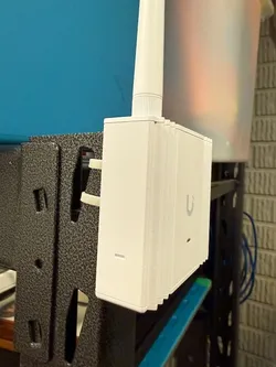 UniFi Protect SuperLink Mount (Zip Tie)
