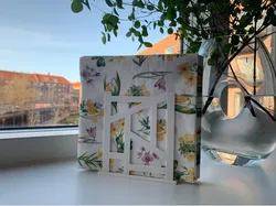 Napkin holder