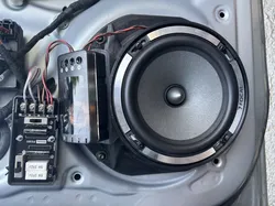 Audi A4 B8 front door speaker adaptor 165mm
