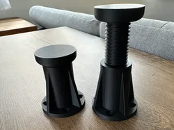 Height-adjustable leg