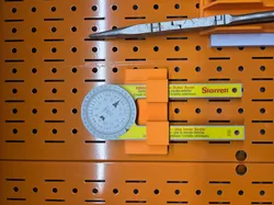 Starrett Mitre Protractor Holder for DDD Wall Control