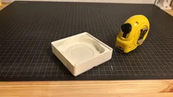 Measuring tape holder gridfinity 2x2