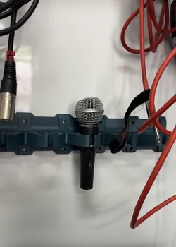 Wall Rack for Shure SM58 Microphones - 2 sizes