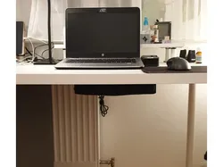 Laptop under desk mount