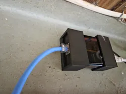 Magnetic mount for TP-Link TL-POE150S POE injector