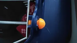 Pet carrier door clip