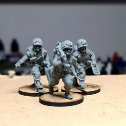 28mm US paratroopers, M2 Light Mortar and crew moving