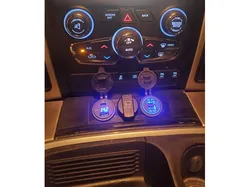 Dodge Ram USB panel
