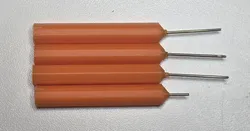 Interchangeable knitting needle key handle