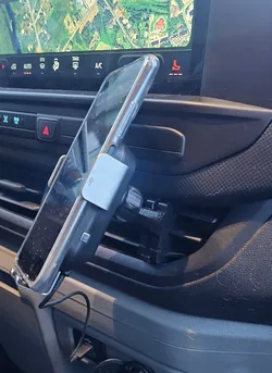 Ford Transit custom / VW Transporter 2024 Phone holder adapter 17mm