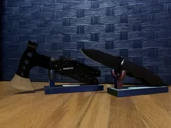 multitool knife stand display