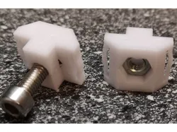4040 profile M5 nut holder
