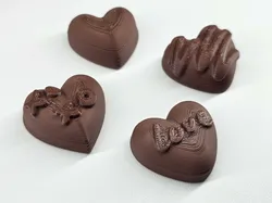 Heart-Shaped Chocolate Candies | Plain, drizzle, "love", "xoxo"