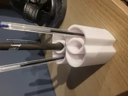 Optical Illusion Pen Holder – Round or Square?