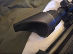 Scope hood with anti flare hex