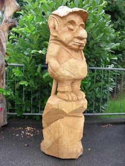 Gnom wood